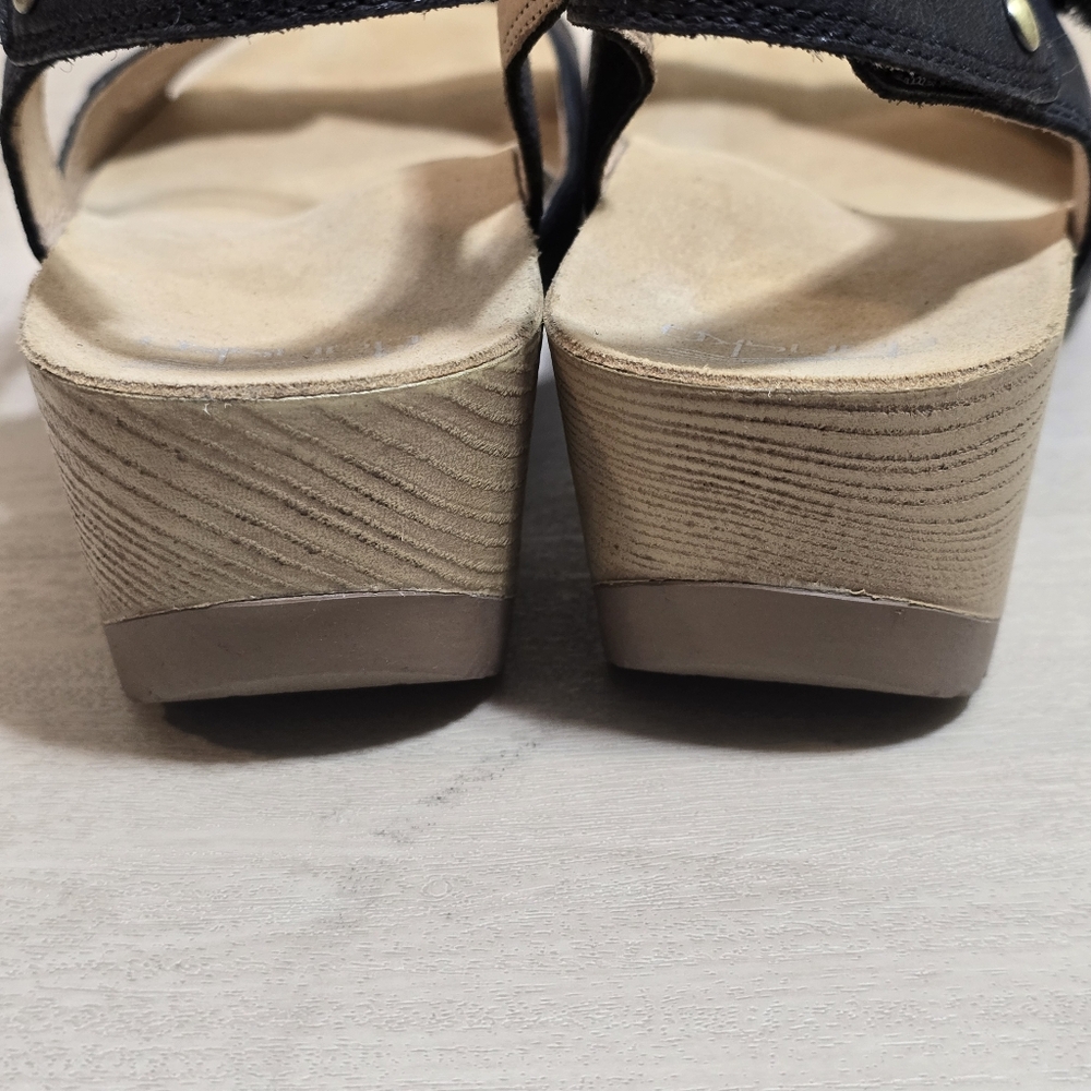 Dansko Womens Tricia Black Ankle Strap Heels EUR 42 US 11.5 - Picture 12 of 14